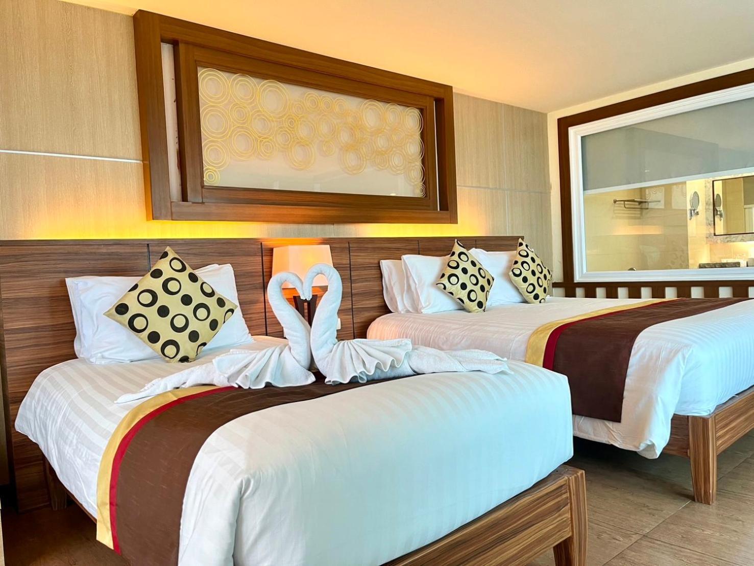 Saisawan Beach Luxury Hotel Na Chom Thian Exteriör bild